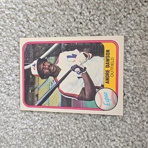 Expos Andre Dawson Outfield 1981 Baseball Card